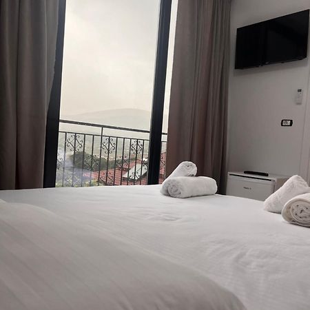 Hotel Villa Edis Берат Екстериор снимка